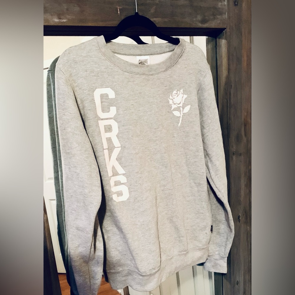 Crooks and Castles grey crewneck sweatshirt Sz Small